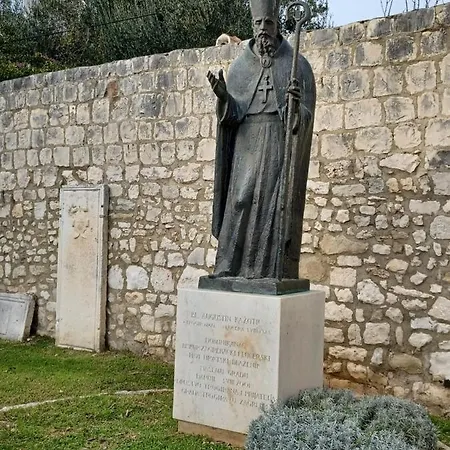 Adria Relax With Private Heated Pool Διαμέρισμα *