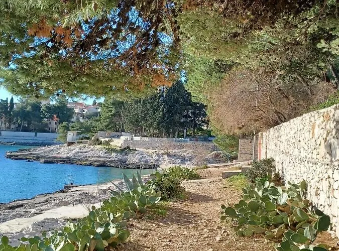 Adria Relax With Private Heated Pool Trogir