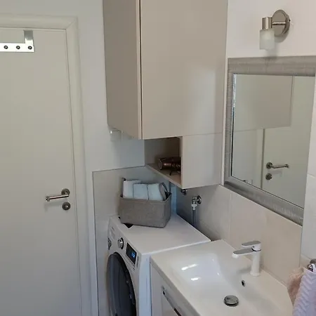 아파트 Adria Relax With Private Heated Pool *