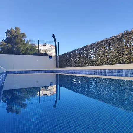 Adria Relax With Private Heated Pool 트로기르