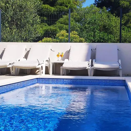 Adria Relax With Private Heated Pool Apartman