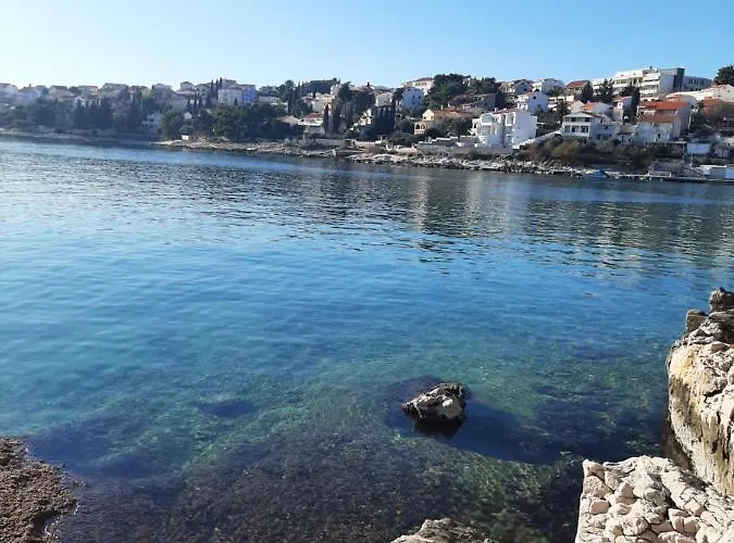 Adria Relax With Private Heated Pool Trogir