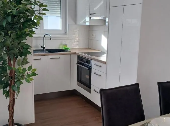 Appartement Adria Relax With Private Heated Pool Trogir